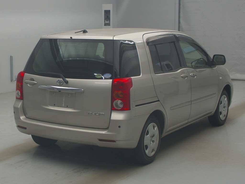 TOYOTA RAUM