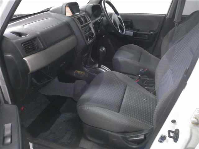 MITSUBISHI PAJERO IO
