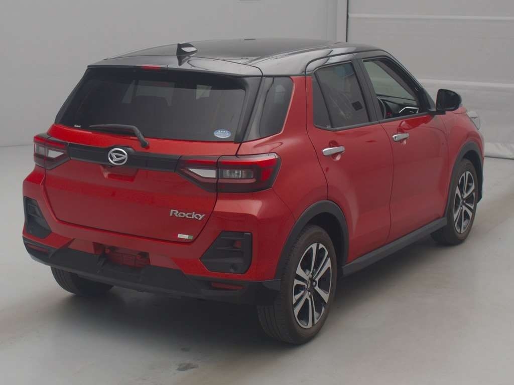 DAIHATSU ROCKY