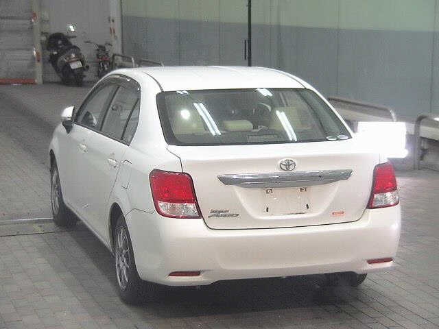 TOYOTA COROLLA AXIO