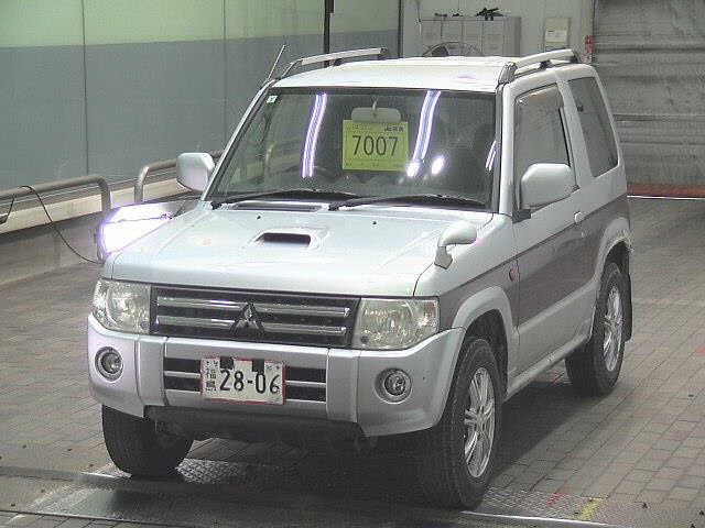 MITSUBISHI PAJERO MINI