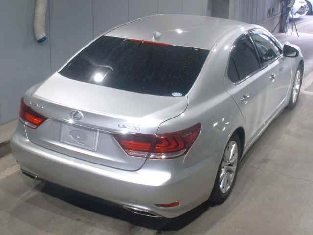 LEXUS LS460