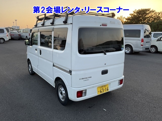 MITSUBISHI MINICAB