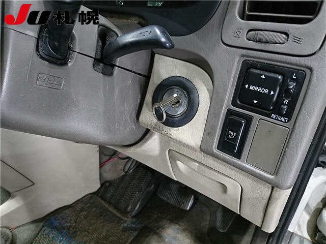 TOYOTA GRANVIA