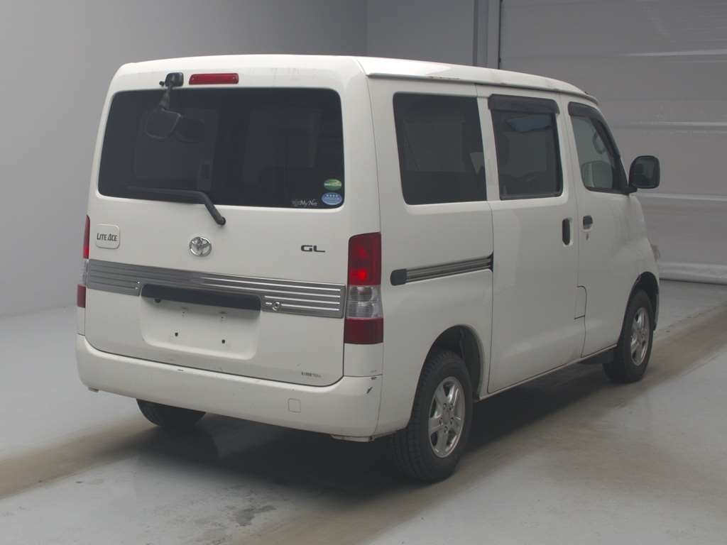 TOYOTA LITE ACE