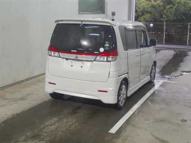 MITSUBISHI DELICA D:2