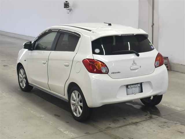 MITSUBISHI MIRAGE