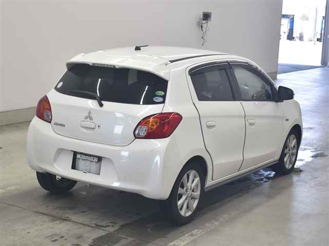 MITSUBISHI MIRAGE