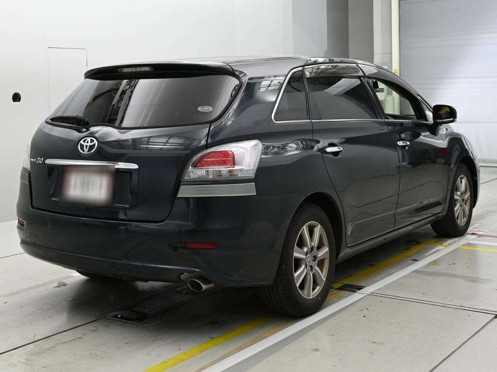 TOYOTA MARK X ZIO
