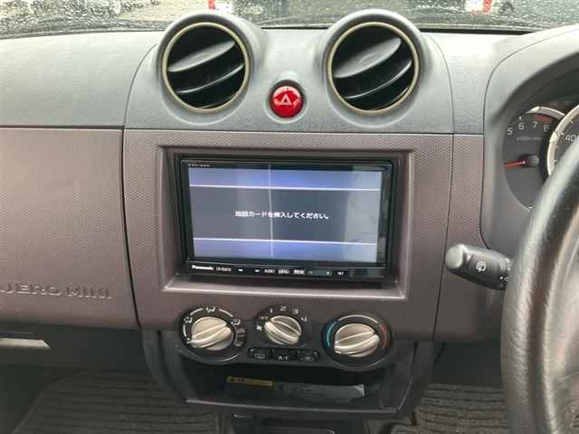 MITSUBISHI PAJERO MINI
