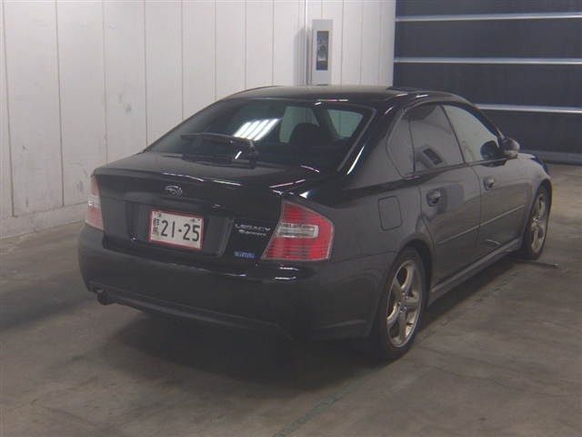 SUBARU LEGACY B4