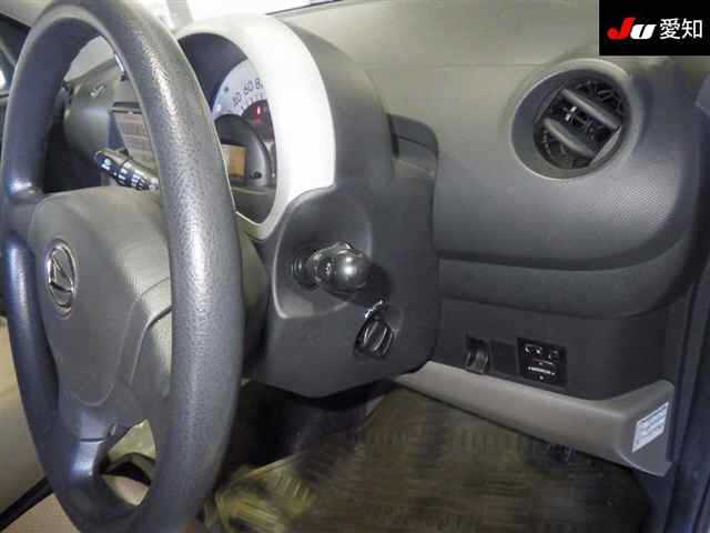 DAIHATSU BOON