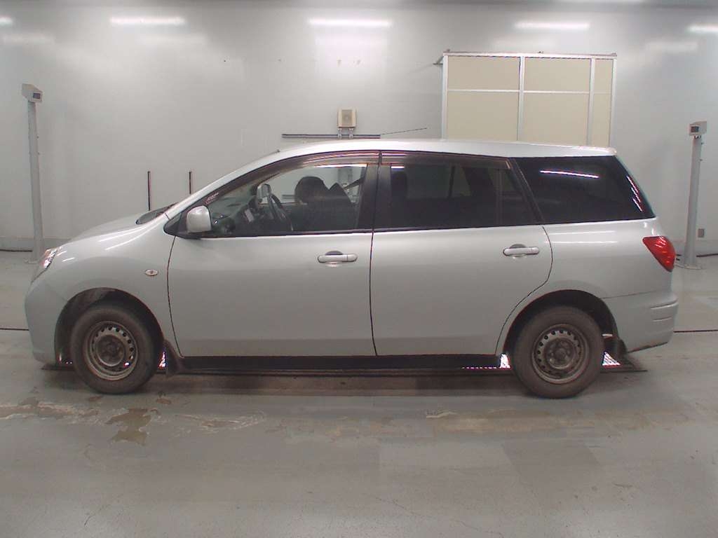NISSAN AD