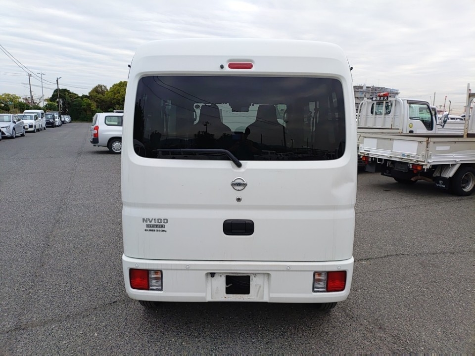 NISSAN NV100 CLIPPER