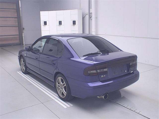 SUBARU LEGACY B4
