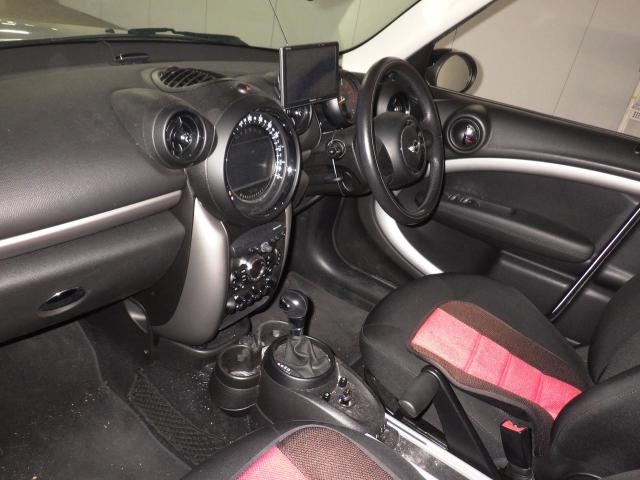 MINI CROSSOVER