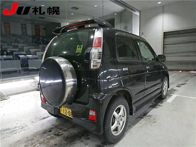 DAIHATSU TERIOS KID