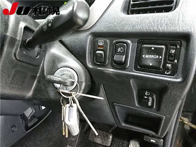 DAIHATSU TERIOS KID
