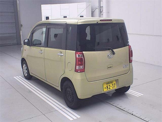 DAIHATSU TANTO EXE