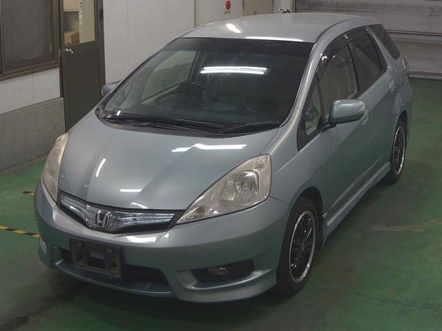 HONDA FIT SHUTTLE