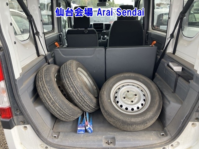 HONDA N-VAN