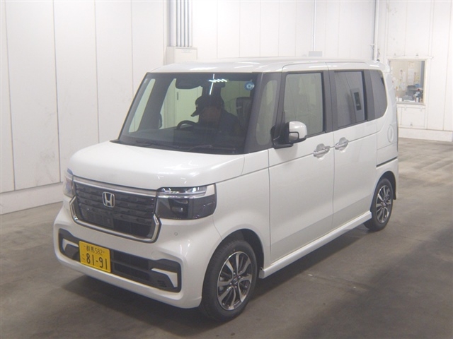 HONDA N-BOX