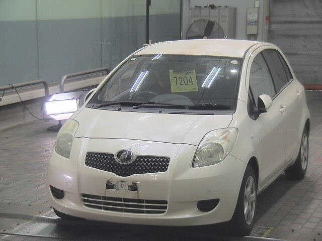 TOYOTA VITZ