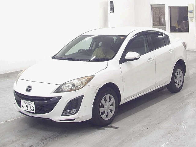 MAZDA AXELA