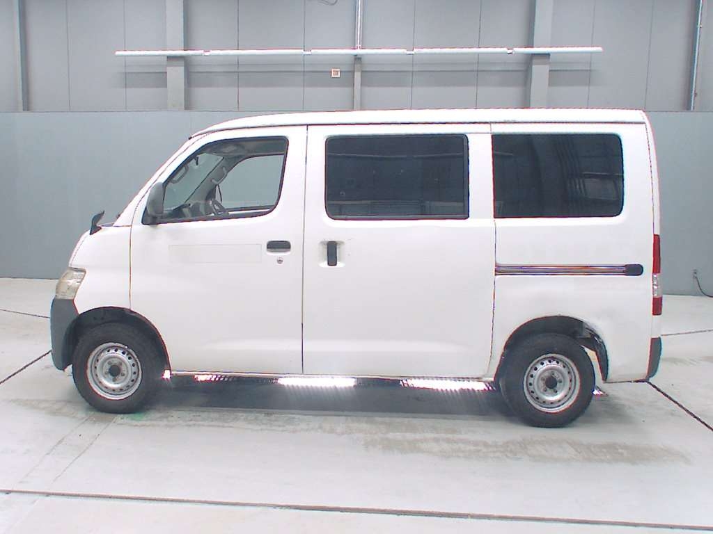 TOYOTA LITE ACE