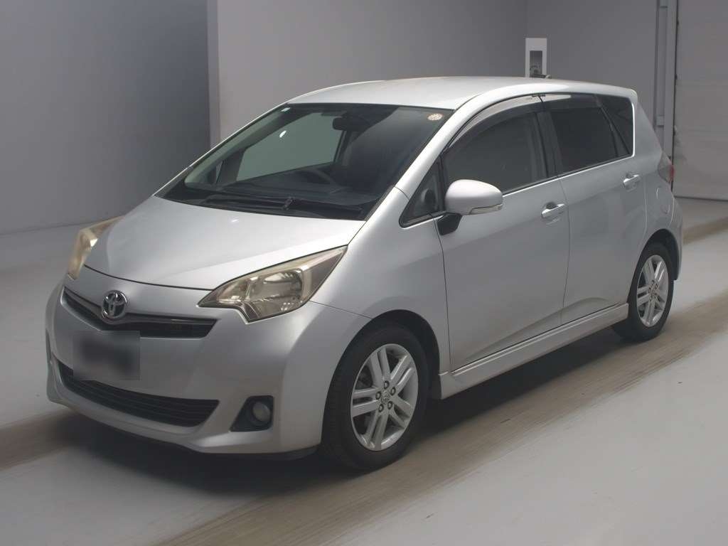 TOYOTA RACTIS