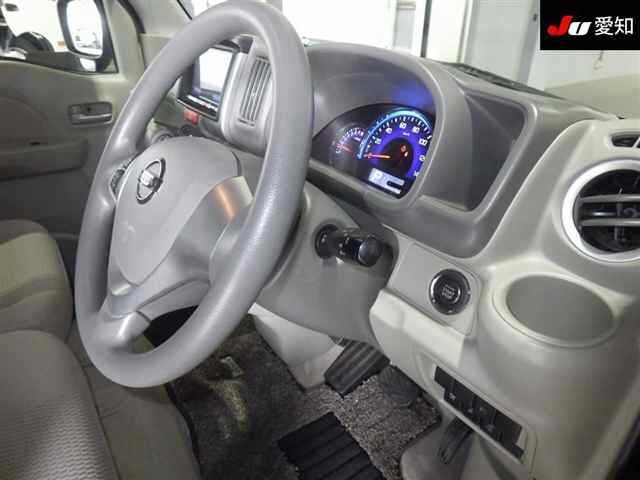 NISSAN NV100 CLIPPER
