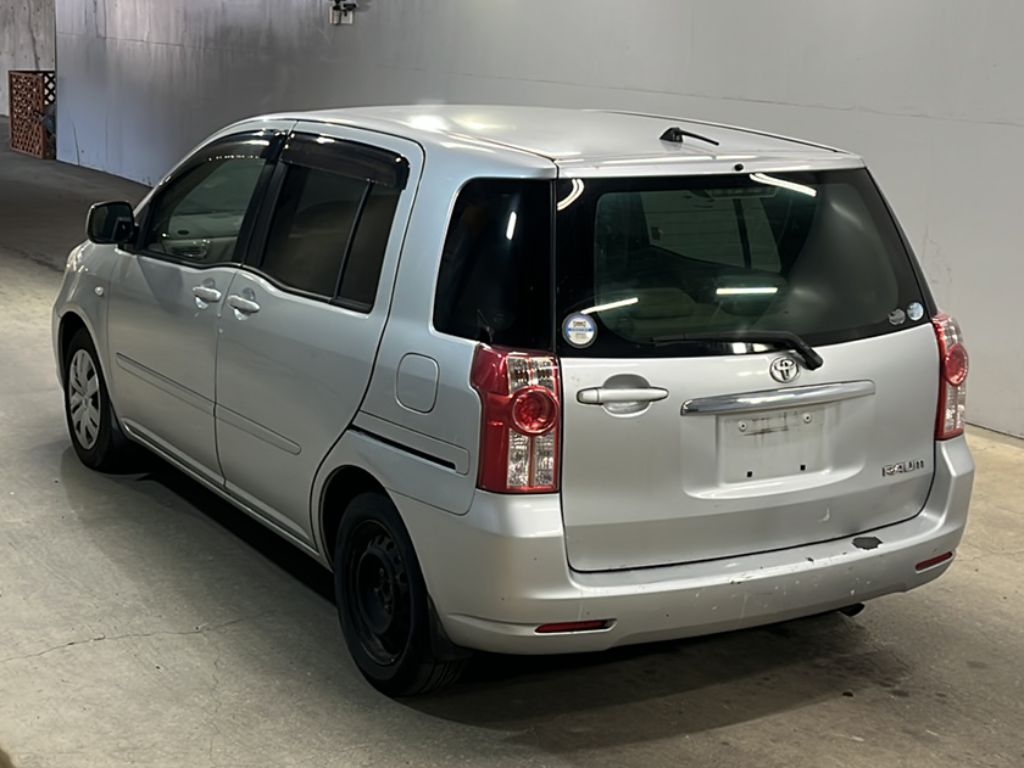 TOYOTA RAUM