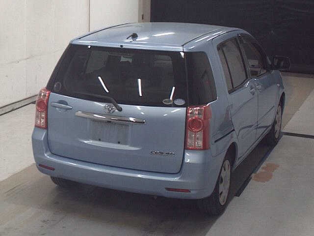 TOYOTA RAUM