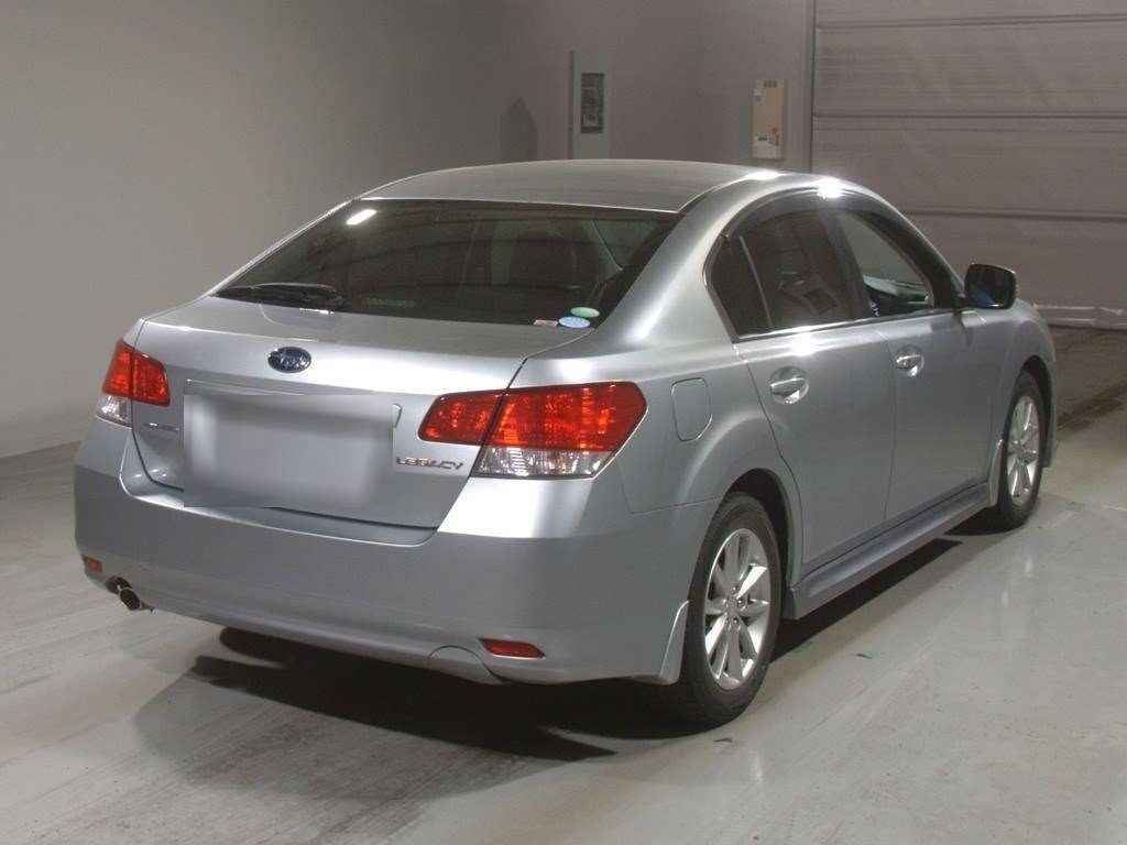 SUBARU LEGACY B4