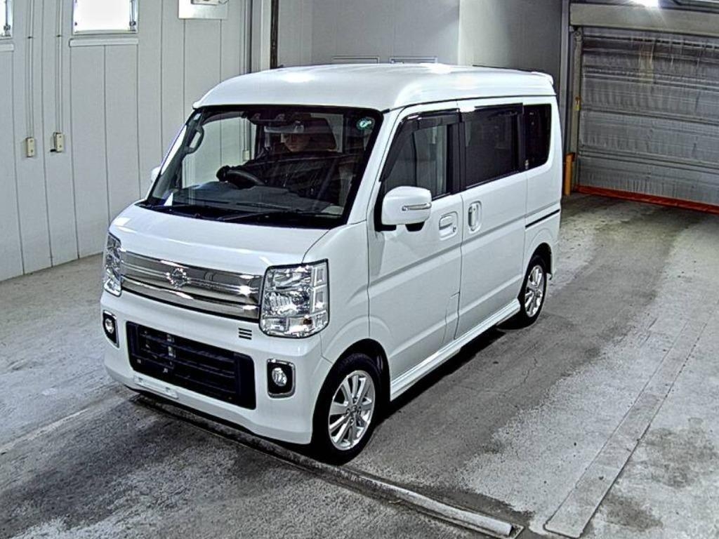 NISSAN NV100 CLIPPER