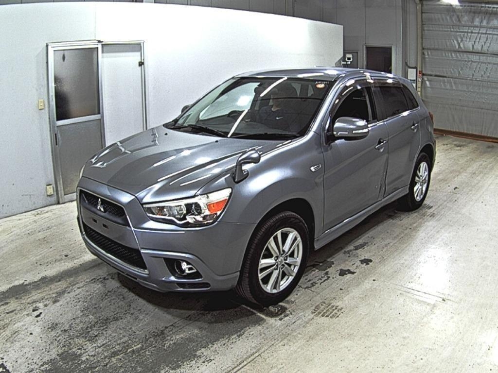 MITSUBISHI RVR
