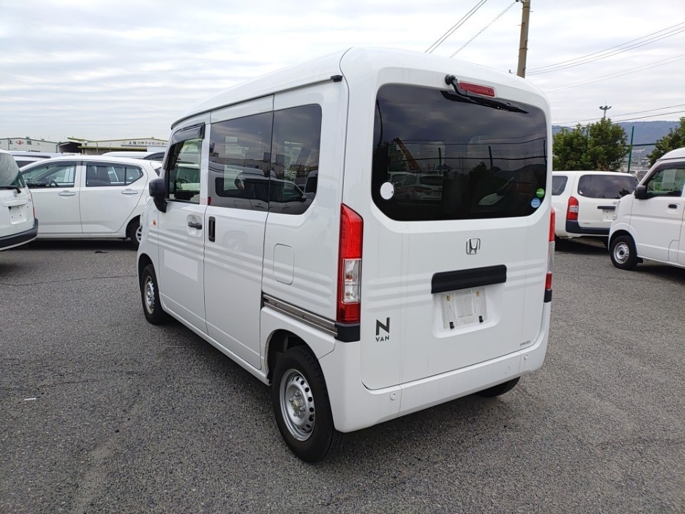 HONDA N-VAN