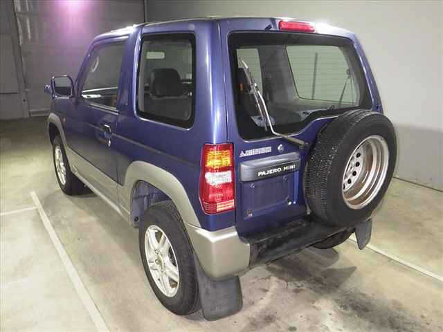 MITSUBISHI PAJERO MINI