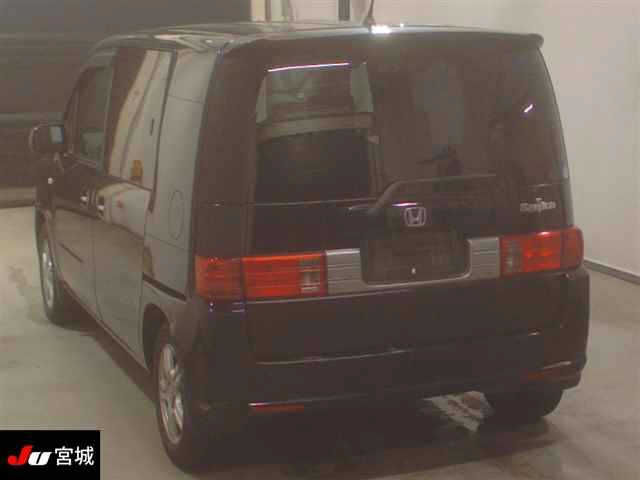 HONDA MOBILIO SPIKE