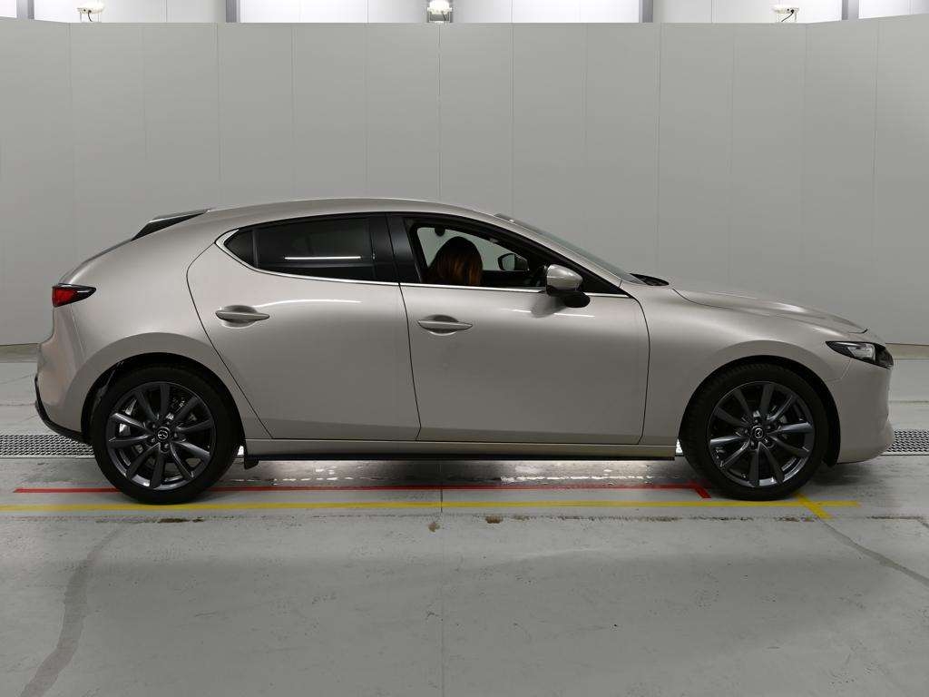MAZDA MAZDA3