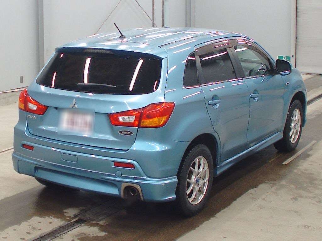 MITSUBISHI RVR