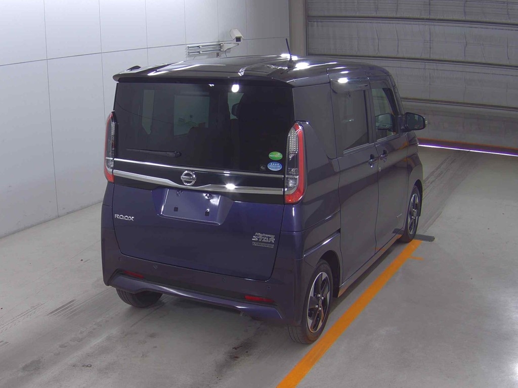 NISSAN ROOX