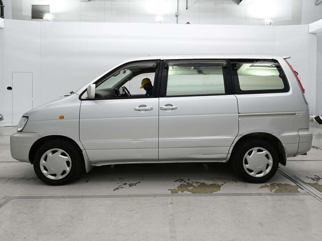 TOYOTA LITE ACE NOAH