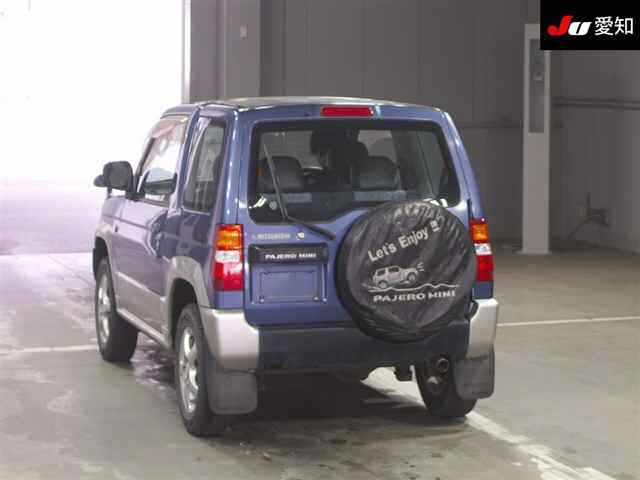 MITSUBISHI PAJERO MINI