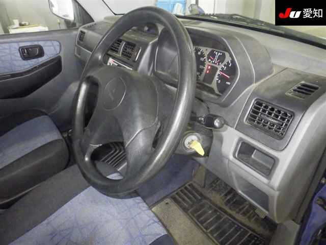 MITSUBISHI PAJERO MINI