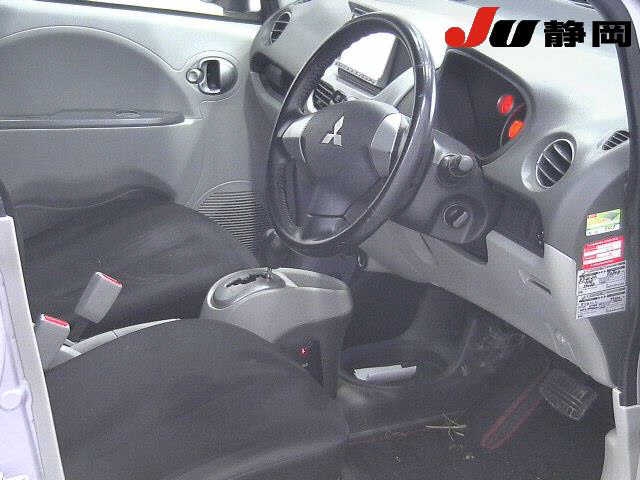 MITSUBISHI I