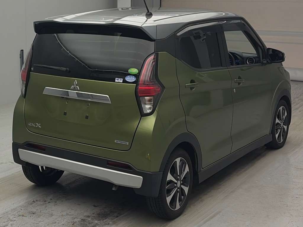 MITSUBISHI EK X