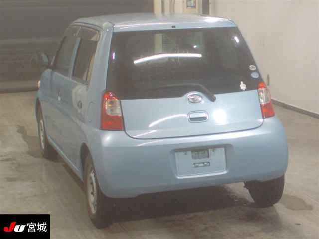 DAIHATSU ESSE
