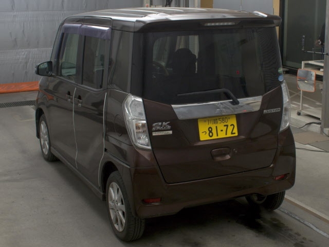 MITSUBISHI EK SPACE