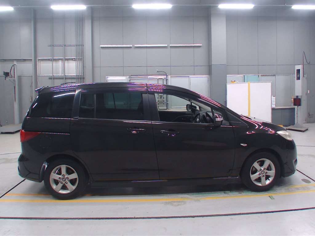 NISSAN LAFESTA